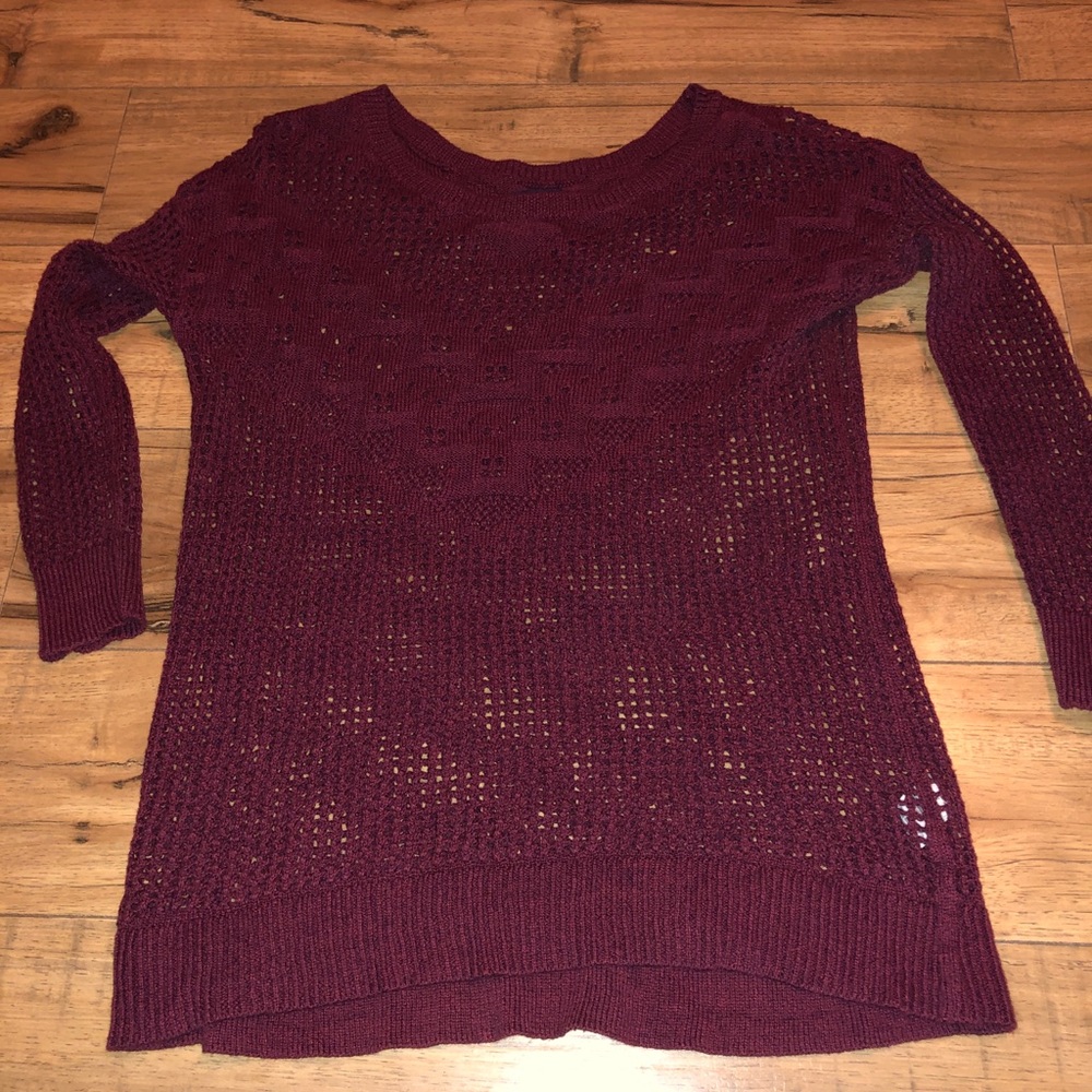 Burgundy American eagle sweater